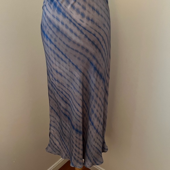 Anthropologie Maeve Sandra Blue Motif Elastic Waist Midi Skirt Small Petite NWT - Picture 3 of 4